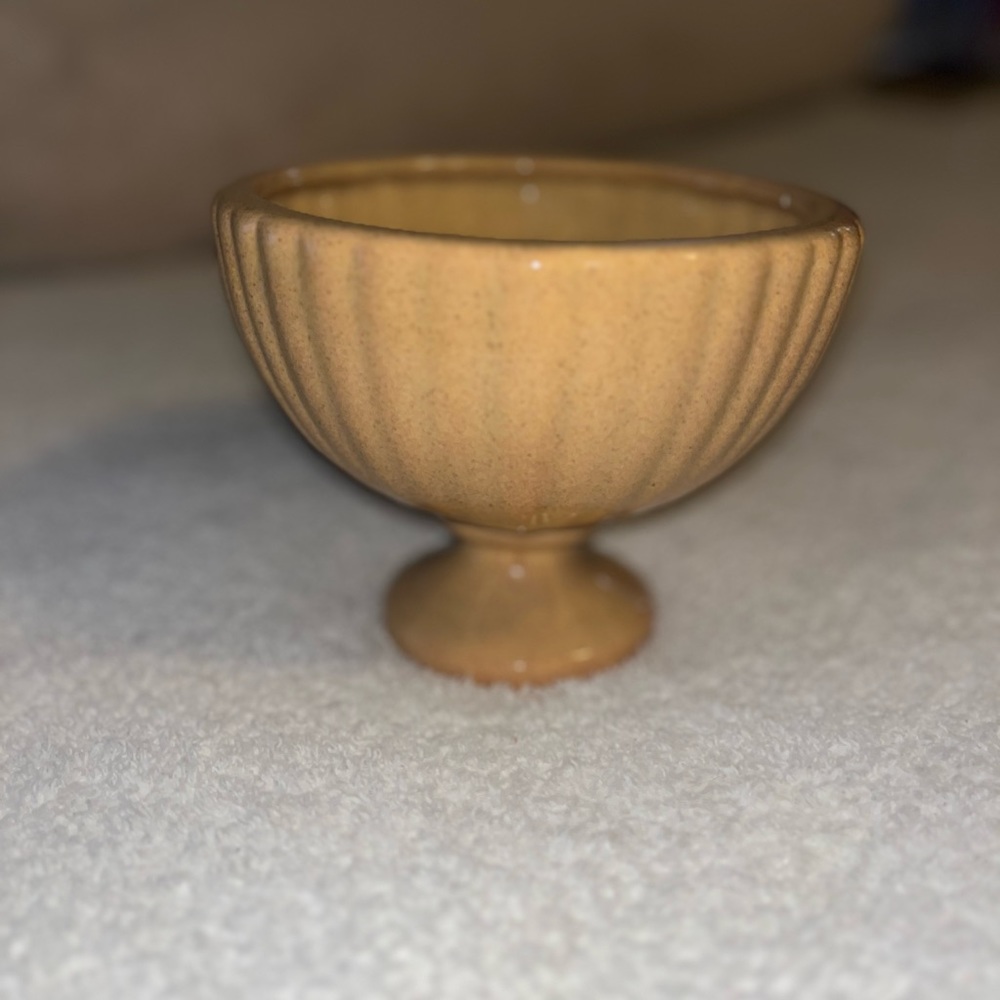 Vintage Haeger Flower Pot 🌸